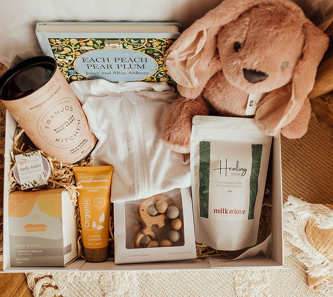 Signature mum and baby hamper.jpg